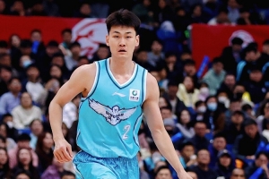 記者：青島男籃已經與王睿澤&趙嘉義&呂俊虎達成續約意向