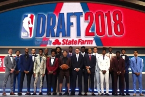 八年之后，我們四個一起打NBA總決賽