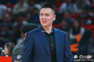 記者：盧偉展現未來名帥潛質 上海超級大球市被激活對CBA大有裨益