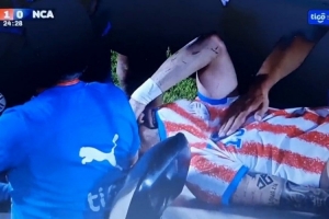 距世界杯首戰僅一周，巴拉圭國腳恩西索友誼賽受傷捂臉落淚
