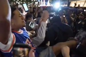 紐約觀賽派對騷亂 警察出動被嘲：薩克麥迪克~不得不動用防暴噴霧