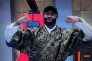 這下舒服了！王鶴棣社媒曬與杰倫·布朗共創視頻
