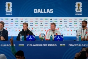 每體：FIFA限制使用西班牙語，德容阿什拉夫維尼修斯均受影響