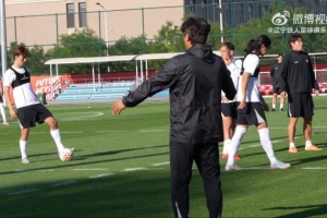 博主：07屆后衛吳明嶼歸隊參加鐵人一線隊合練，他此前租借定南