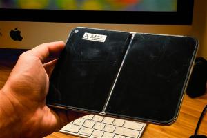 蘋果折疊屏iPhone Ultra售價(jià)突破1.5萬元：刷新iPhone產(chǎn)品價(jià)格紀(jì)錄