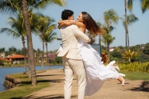 俊男靚女！勇士桑托斯正式完婚 妻子同為巴西人是沙灘排球運動員