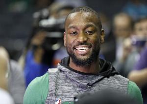 肯巴·沃克to黃蜂球迷：NBA會看到各種不可思議交易 只能相信高層