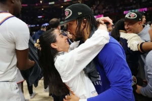 NBA版神仙眷侶！紐約之王身后有賢內(nèi)助 布倫森因她成人生贏家