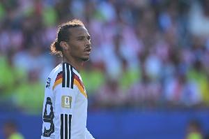 抽象表現！30歲薩內本屆世界杯4場全首發，17次嘗試過人僅成功2次