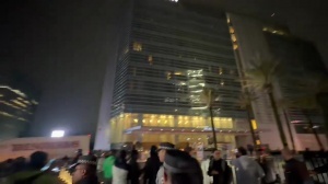 盤(pán)外招有用？昨日墨西哥球迷在酒店外徹夜鳴笛，厄瓜多爾賽前抗議