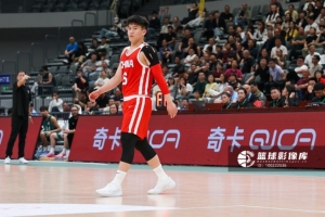 鐵匠出身？陳昱休11投僅2中拿到4分 三分6中0