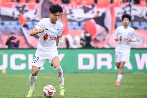 毛偉杰發文慶祝勝利：團隊的功勞，還有偉大的大連球迷
