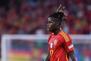 世體：西班牙完成戰葡萄牙前最后一練，尼科·威廉姆斯回到合練中