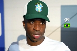 非常非常痛苦！維尼修斯：我清楚巴西很多沒奪冠了，向球迷們致歉