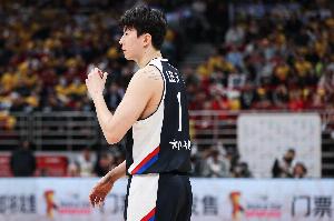 寒冰射手！李賢重20分鐘8投僅1中拿7分7板 三分6中0