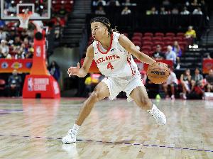 中規中矩！8號秀弗萊明斯11中4拿到9分7板5助1帽 6次失誤