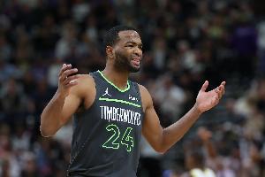 記者：前NBA球員TJ·沃倫 與歐洲球隊巴黎男籃簽約一年