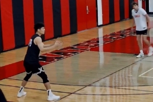 媒體人：陳國豪今夏赴美特訓 參加由NBA主導的歐洲籃球夏聯(lián)訓練營
