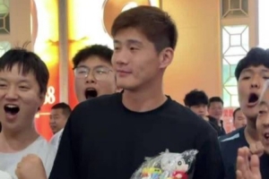 另一個王俊杰！山西新援王俊杰抵達太原 受到當地球迷熱烈歡迎