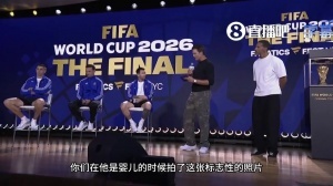 英語還得學！湯姆·布雷迪提問梅西認真傾聽，隨后大馬丁化身翻譯