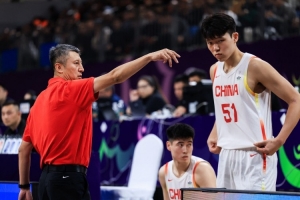 解說：楊瀚森8月為國出征不合適 不如休息 在國家隊也沒戰術地位