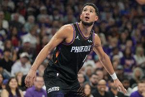 還剩4年2.5億！萊格勒：布克不是最糟合同之一 他沒得到足夠支持