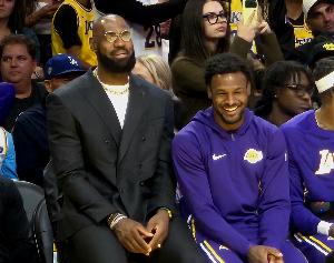 爺倆一起帶走！Windhorst：得到詹姆斯的球隊可能會交易來布朗尼