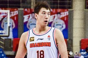 同曦和杜潤旺簽下3年頂薪 但其實頂薪只比廣東給的C類合同高一點