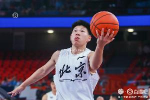 今年3月已前往澳大利亞聯賽打球 記者：孫亞輝將與北京隊續約2年