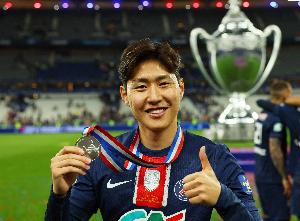 賺麻了！李剛仁3年巴黎生涯2奪歐冠，西甲青訓出身加盟馬競