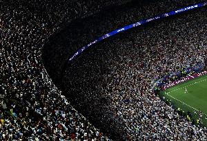 英國《衛報》評選2026世界杯30大照片：梅西角旗“圣殿”排名第一