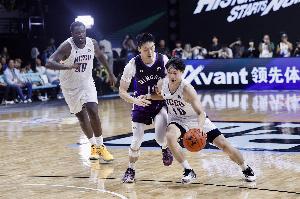 廣州男籃預計會選擇宋昕? 江蘇男籃有可能選擇曹芷豪