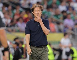 在家附近使用1408萬韓元公司信用卡？洪明甫：我從未濫用