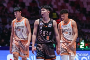 媒體人：石奎已完成NBL注冊 下月AUBL為清華生涯謝幕戰