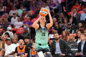 斯圖爾特WNBA總得分達6575分 超越坎迪斯·帕克排名歷史第10