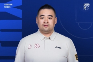 上海男籃官宣：經(jīng)友好協(xié)商 上海男籃球隊(duì)管理俞劍正式離隊(duì)