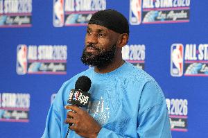 喬·約翰遜：我是老鷹球迷但希望詹姆斯奪冠 他能打到45歲