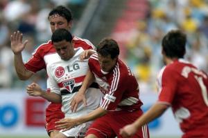 張力：拜仁原本有望2007年對陣國足，但時任FIFA主席布拉特干預