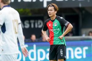 奈梅亨主帥：佐野航大因為即將轉會而不想上場，這違反了約定