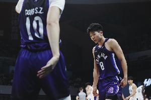 媒體人：石奎比起去年不一樣了 若他參加今年CBA選秀會是狀元吧？