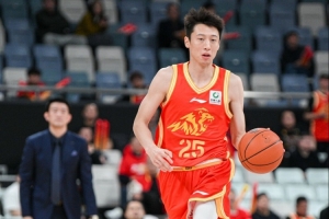 媒體人：趙巖昊的合同到期了 他與廣廈和其他球隊(duì)在商討中