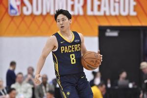 在NBA場均2.5分1.7助~快船官方：已和河村勇輝簽下Exhibit 10合同