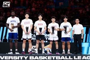 記者：MVP無疑屬于上交陳天燦 他已蛻變為CUBAL最優秀一號位之一
