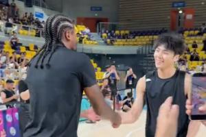 扣籃秀+連射6記三分！百分大戰(zhàn)：杰倫·格林100-51狂勝陳澤文49分