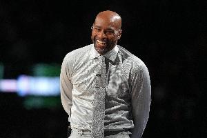 NBA歷史42歲、43歲球員總得分排名：卡特分別位居第一和第二