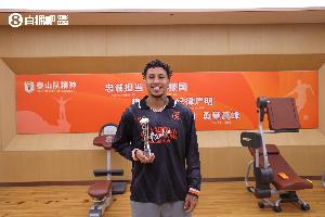 直播吧最佳丨克雷桑得獎×4：唐導帶來精氣神變化 最愛吃火鍋