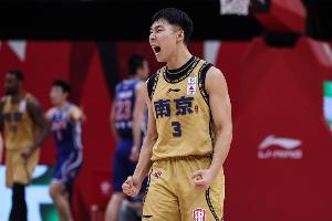 同曦舊將！媒體人：楊皓喆加盟NBL杭州經緯俱樂部