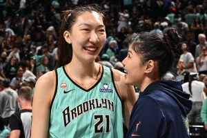 比肩韓旭！李月汝成為第二位解鎖WNBA生涯500分的中國球員