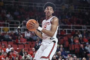 NBA落選秀重獲NCAA參賽資格 名記不滿：那詹姆斯也能打！