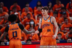 解說：本土球員+古德溫能保證上海的下限 上限要看大外援的引進了